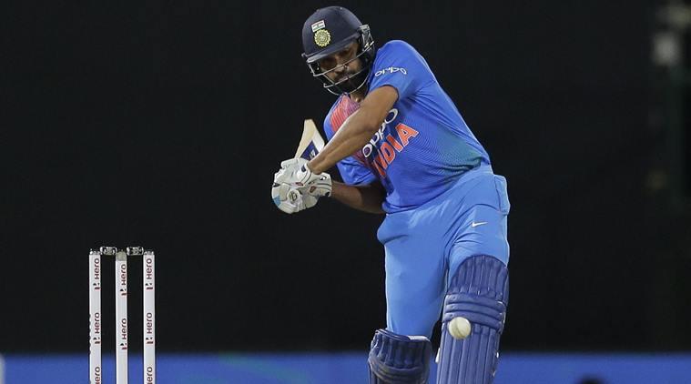 IND vs AUS : सचिन, धोनीच्या ‘या’ विक्रमाला रोहित शर्माकडून धोका