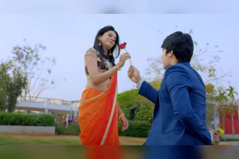 Video : प्रत्येकाला आपलासा वाटणारा ‘आम्ही बेफिकर’चा ट्रेलर प्रदर्शित Video : प्रत्येकाला आपलासा वाटणारा ‘आम्ही बेफिकर’चा ट्रेलर प्रदर्शित