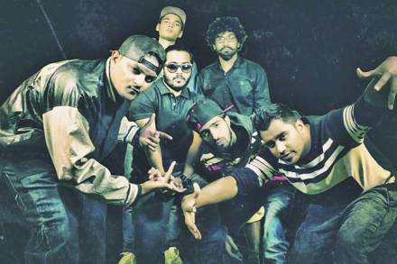 मुंबईज फायनेस्ट मुंबईज फायनेस्ट