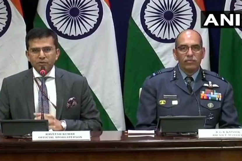 भारतीय हवाई दलाचे अधिकारी आर जी के कपूर आणि परराष्ट्र मंत्रालयाचे प्रवक्ते रवीश कुमार यांनी संयुक्त पत्रकार परिषदेत ही माहिती दिली. 