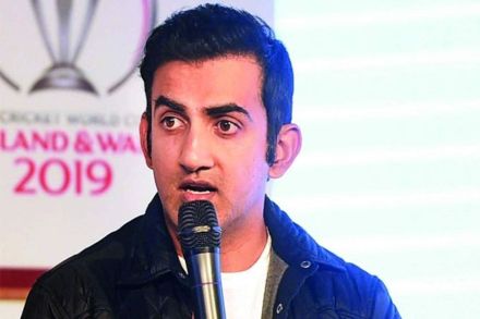 गौतम गंभीर म्हणतो माझ्याकडे एकच व्होटर ID !