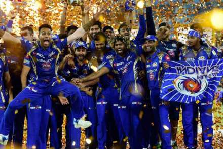 IPL 2019 : मुंबई इंडियन्सचे ‘हे’ सामने रंगणार वानखेडे मैदानावर