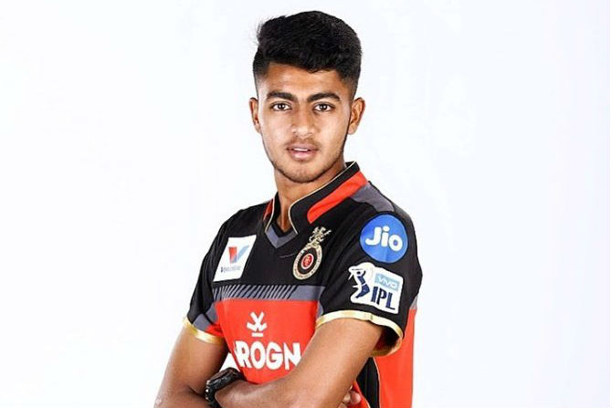 IPL 2019 : बंगळुरूने IPL ला दिला सर्वात तरुण खेळाडू IPL 2019 : बंगळुरूने IPL ला दिला सर्वात तरुण खेळाडू