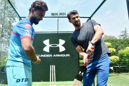 IPL 2019 : ऋषभ पंतकडून ऑलिम्पिक विजेता जलतरणपटू शिकतोय क्रिकेटमधले ‘स्ट्रोक्स’