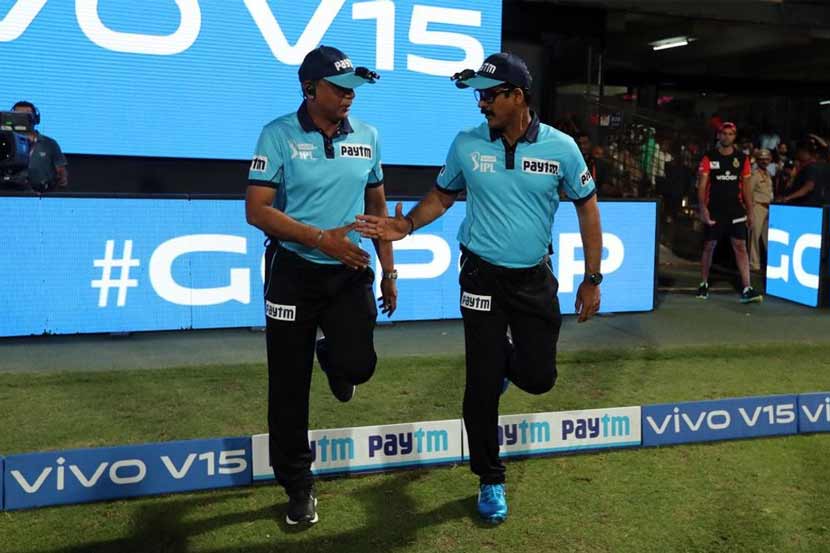 IPL 2019 : तो सावळागोंधळ पंच एस.रवी यांच्यामुळेच ! IPL 2019 : तो सावळागोंधळ पंच एस.रवी यांच्यामुळेच !