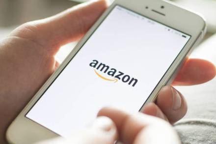 मोबाइल जाहिरात क्षेत्रात अमेझॉनचं गुगल, फेसबुकला आव्हान