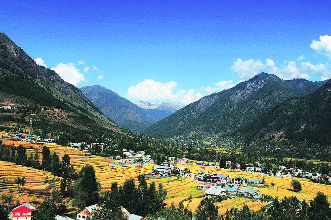 काश्मीरच्या ‘आजादी’ची मागणी वारंवार अधिक हिंसक होत आहे.