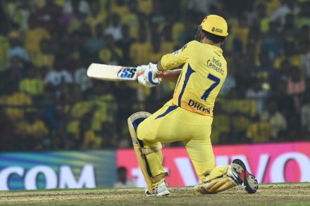 धोनीच्या नावावर सात विराट विक्रम धोनीच्या नावावर सात विराट विक्रम