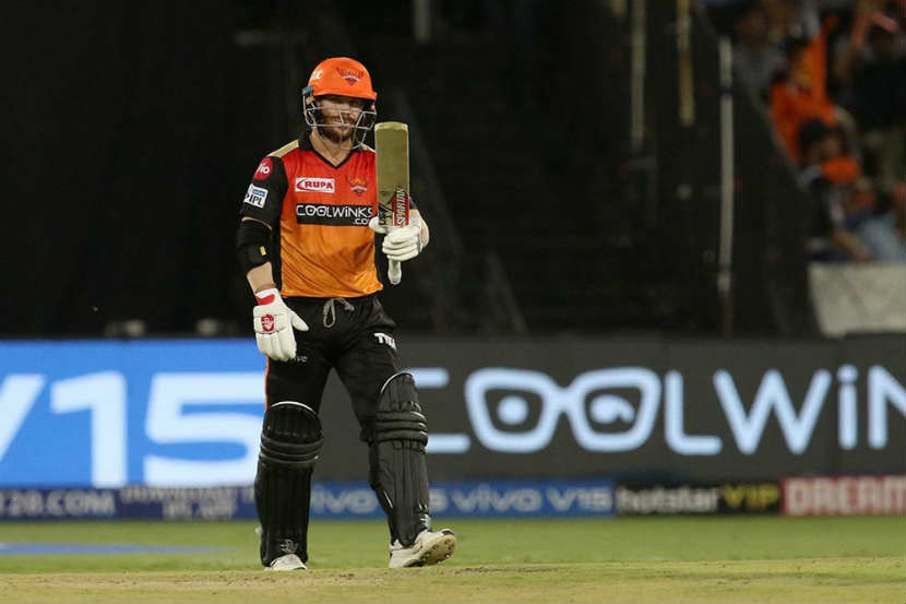 IPL 2019 : वॉर्नरच्या रनमशिनचा वेग तितकाच जलद, आकडेवारी पाहून तुम्हीही थक्क व्हाल