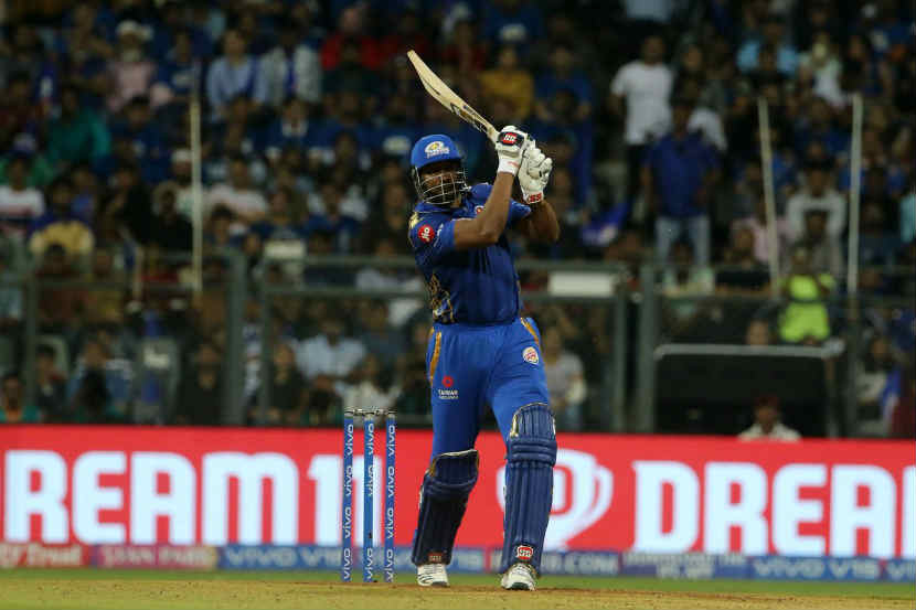 IPL 2019 : पंजाबविरुद्ध लढतीत पोलार्डचा दाणपट्टा, भीमपराक्रमाची नोंद