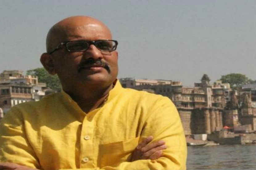 वाराणसीमध्ये मोदींविरोधात निवडणूक लढवणारे अजय राय कोण आहेत ?