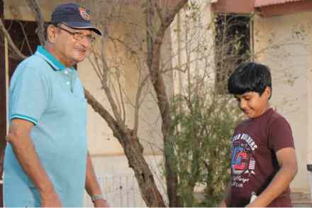 ‘या’ चित्रपटातून अजित वाडेकरांनी जपलं होतं क्रिकेटप्रेम