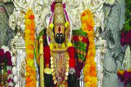 अंमलबजावणी तारीख निश्चित होईपर्यंत श्रीपुजकांच्या कामात अडथळा आणू नये