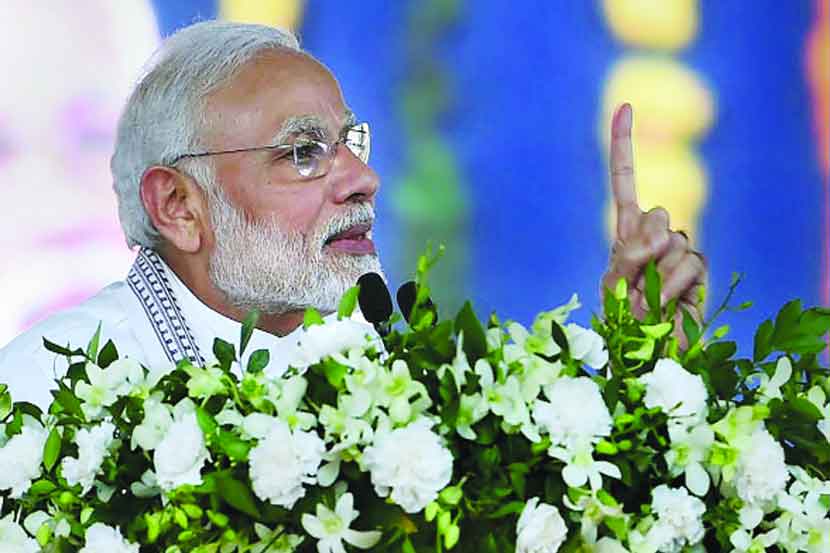  पंतप्रधान नरेंद्र मोदी 