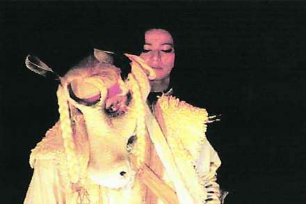 ‘अश्वविश्व’