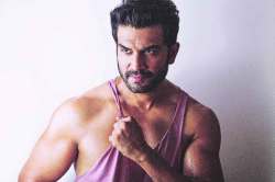 शरद केळकर