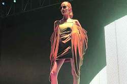 तंत्रात्मक फॅशनची झलक