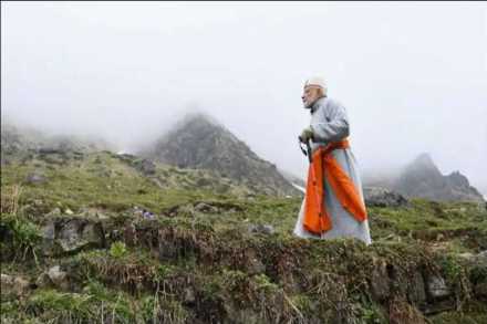 टीम मोदींच्या शपथविधीला या दिग्गजांनी लावली हजेरी