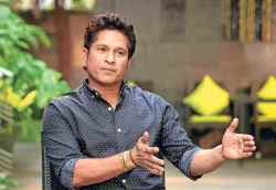 Cricket World Cup : ‘त्या’ फोनमुळे सचिनने रद्द केला निवृत्तीचा निर्णय