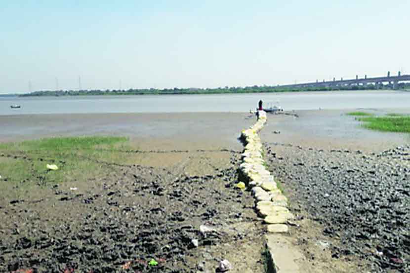 नर्मदा धरणाची पोलखोल नर्मदा धरणाची पोलखोल