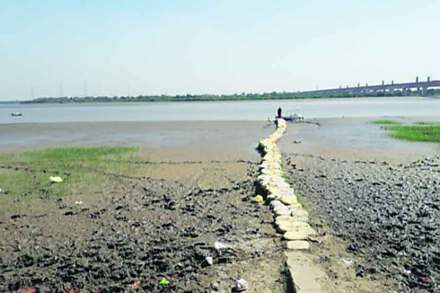 नर्मदा धरणाची पोलखोल