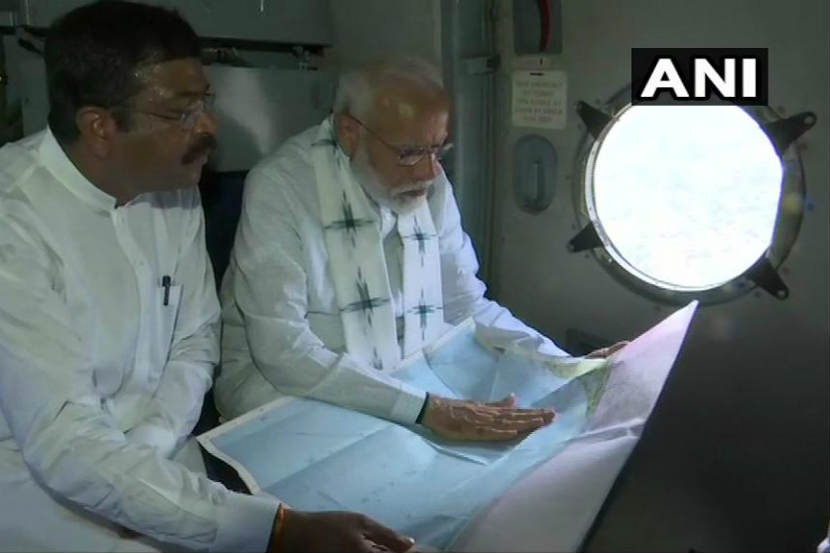 'फॅनी' ग्रस्त भागांची पाहणी करतांना पंतप्रधान मोदी