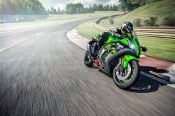 ‘कावासाकी’ची सुपरस्पोर्ट बाइक, 2019 Ninja ZX-10R लाँच