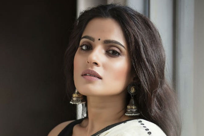 priya bapat