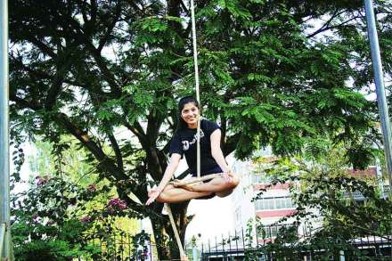 मल्लखांबाच्या प्रेमात!