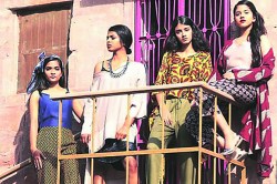 рдмрджрд▓рд╛рдЪреНрдпрд╛ рджрд┐рд╢реЗрдиреЗ…