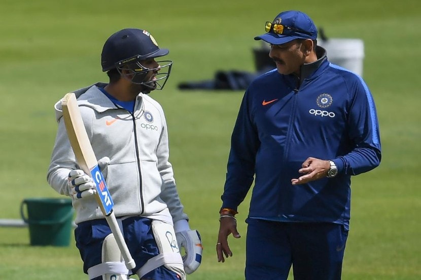 शास्त्री गुरुजींना BCCI कडून बक्षीस, प्रशिक्षकपदावर मुदतवाढ