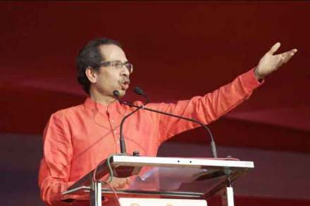 “येणार तर युतीचंच सरकार येणार”, मोदींसमोरच उद्धव ठाकरेंचं युतीवर शिक्कामोर्तब