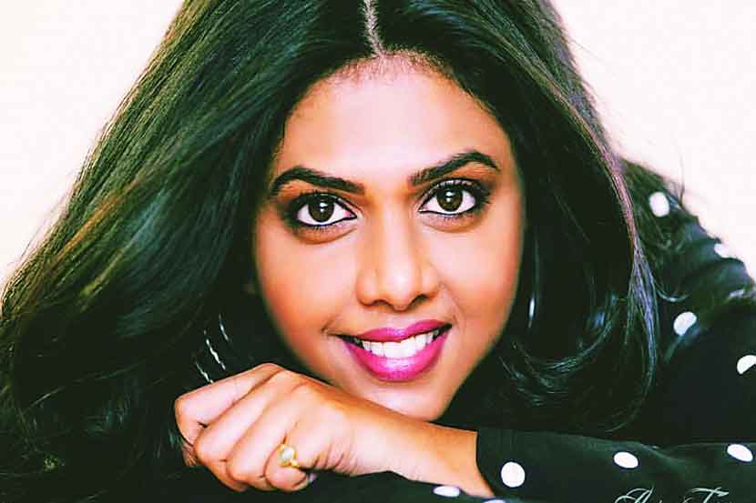 ऋतुजा बागवे, अभिनेत्री