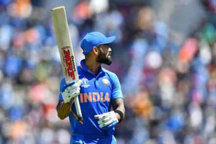 World Cup 2019 : विराटने शास्त्रींचं ऐकलं नाही आणि सामना गमावला