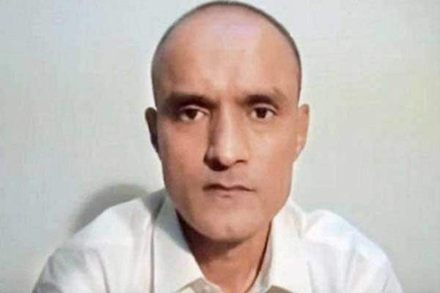 कुलभूषण जाधव.. : अटक ते फाशीला स्थगिती