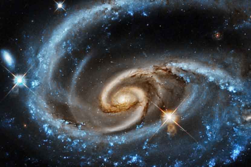 जास्त ऊर्जेच्या वैश्विक किरणांचे स्रोत दीर्घिका समूहात शोधण्यात यश