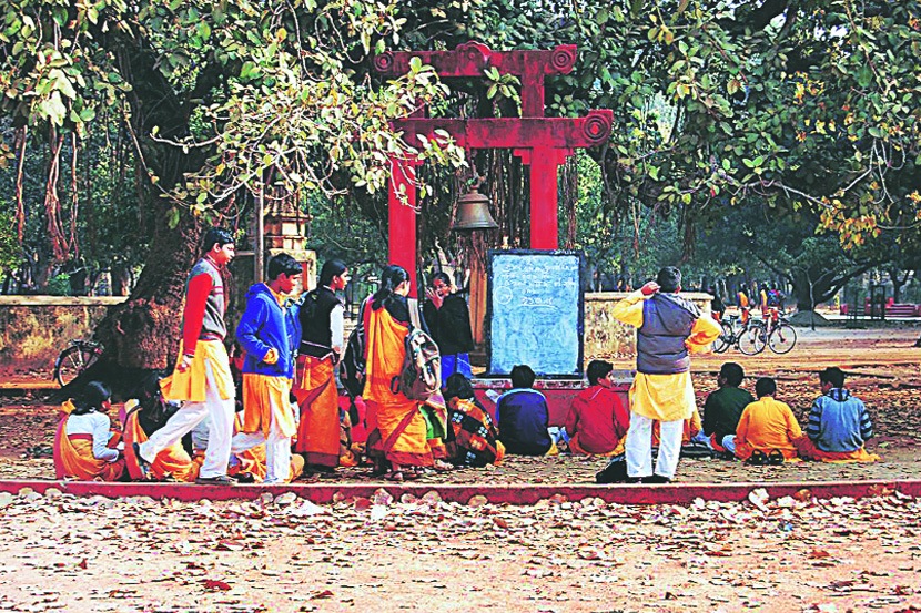 रवींद्र विचार जगणारं ‘पाठोभवन’