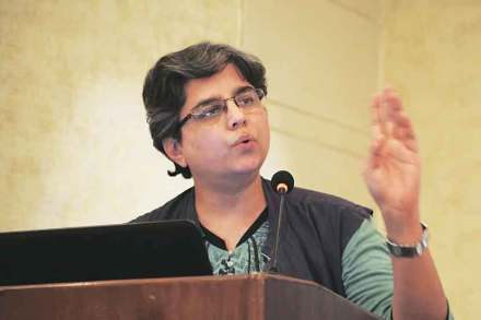 प्रियदर्शिनी कर्वे (पर्यावरण अभ्यासक)