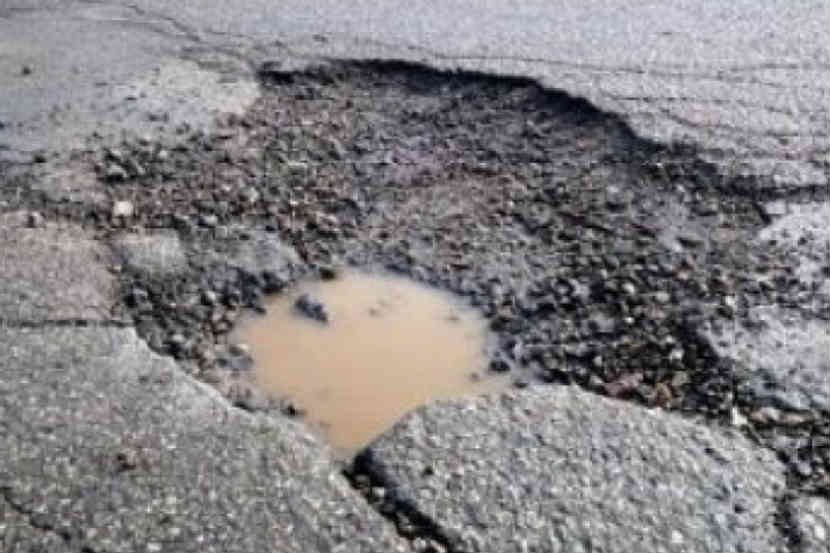 पुण्यातील खड्डे समस्या लवकरच मार्गी लागणार