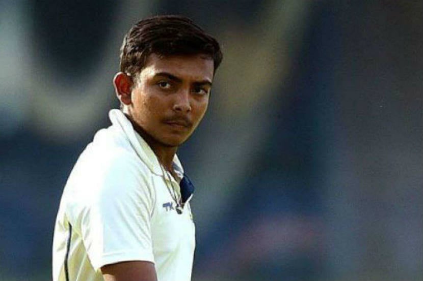 पृथ्वी शॉ ८ महिन्यांसाठी निलंबीत, उत्तेजक द्रव्य सेवन केल्याप्रकरणी कारवाई पृथ्वी शॉ ८ महिन्यांसाठी निलंबीत, उत्तेजक द्रव्य सेवन केल्याप्रकरणी कारवाई