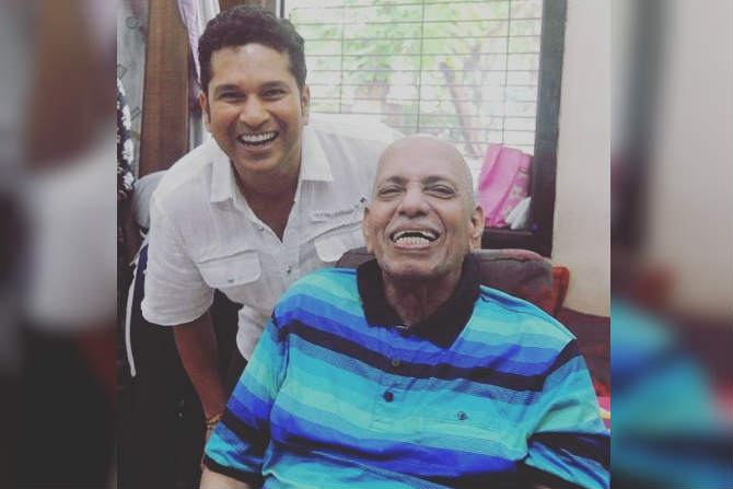 ‘आचरेकर सरांमुळेच मी घडलो’; सचिनची भावनिक पोस्ट