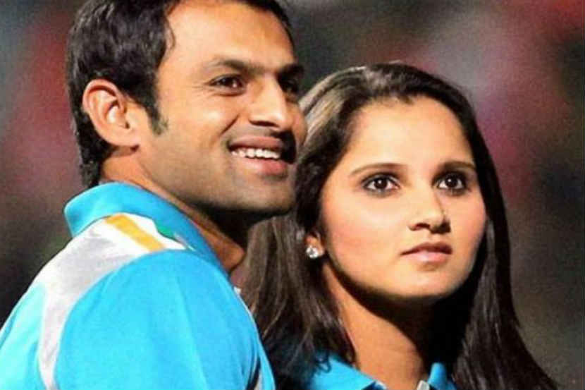 पती शोएबच्या निवृत्तीनंतर सानिया मिर्झाचे भावनिक टि्वट पती शोएबच्या निवृत्तीनंतर सानिया मिर्झाचे भावनिक टि्वट