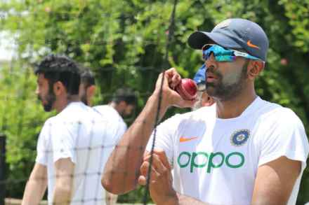 Ind vs WI : आश्विनला संघात स्थान न देण्याच्या निर्णयावर गावसकरांकडून आश्चर्य व्यक्त