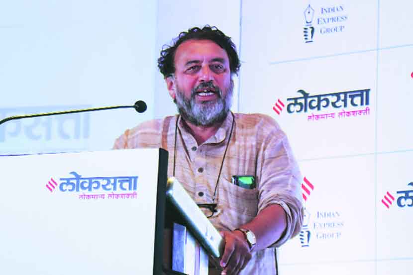 शेतीला व्यवसाय आणि शेतकऱ्याला व्यावसायिक करा!