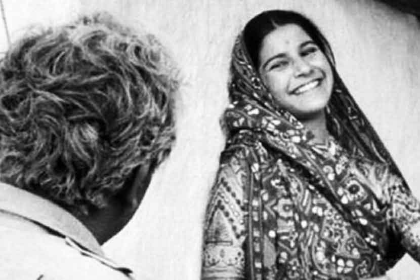 निमित्त : ‘भुवन शोम’ची पन्नाशी