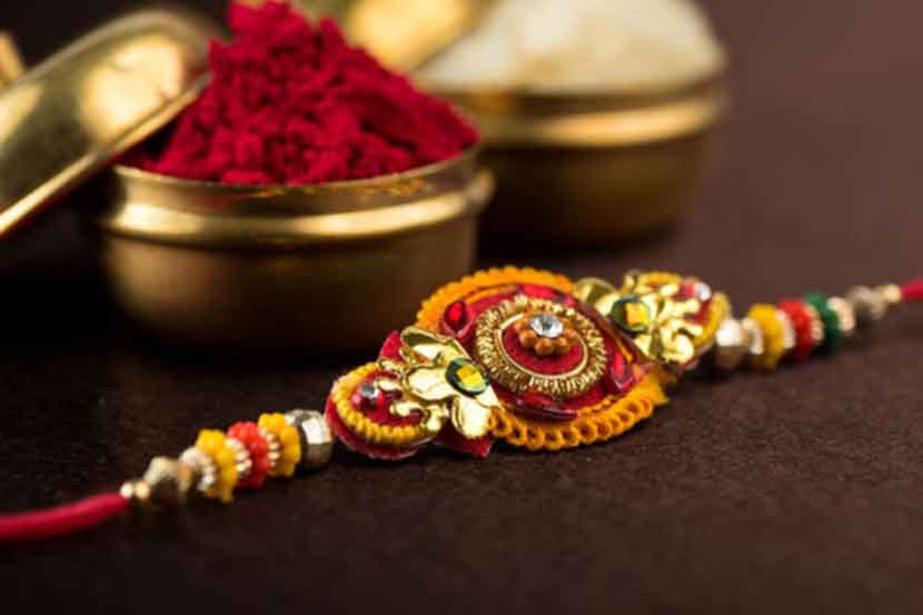 ऑनलाईन राखी खरेदीला प्राधान्य