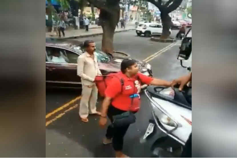 वाहतूक पोलिसांना शिवीगाळ करणारी ‘झोमॅटो गर्ल’ अटकेत