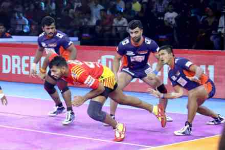 ठाणे कबड्डीच्या वर्चस्वासाठी ३३ उमेदवार रिंगणात ठाणे कबड्डीच्या वर्चस्वासाठी ३३ उमेदवार रिंगणात
