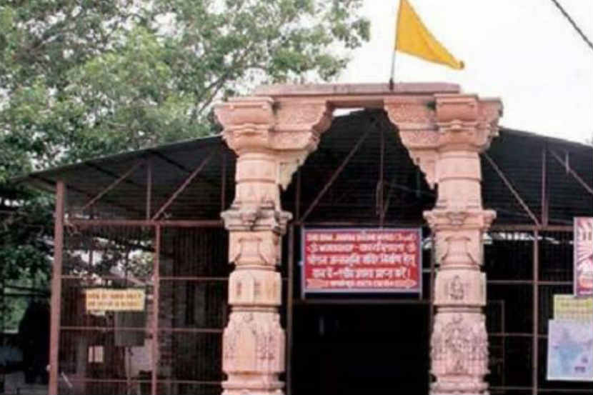 संग्रहीत संग्रहीत