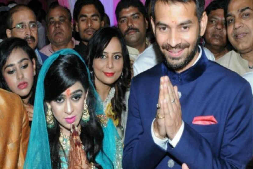 तेजप्रताप यादव आणि त्यांची पत्नी ऐश्वर्या राय.